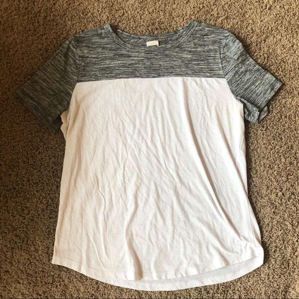 PINK t-shirt. Size Large.